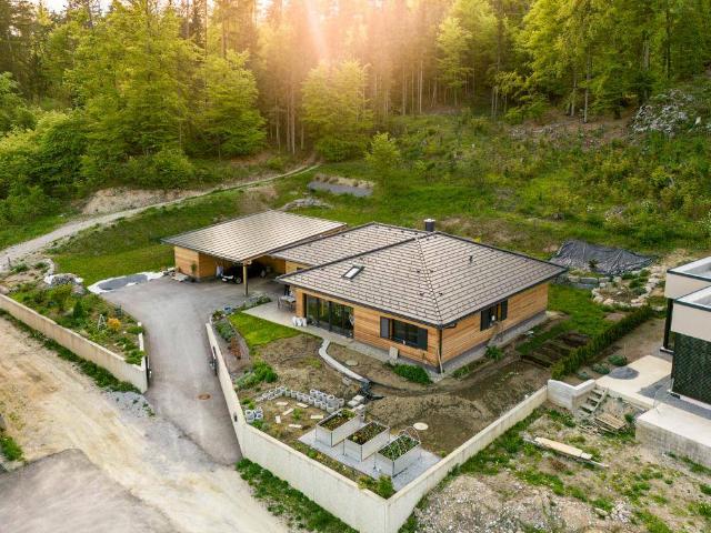 Energieeffizienter Bungalow mit Karawankenblick und Selbstversorgergarten!