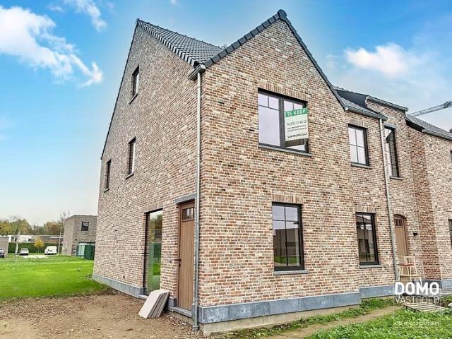 ENERGIEZUINIG NIEUWBOUWPROJECT OP WANDELAFSTAND VAN HET CEN