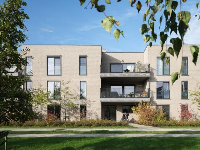 Energiezuinig gelijkvloers appartement met aangename buitenruimte en 2 slaapkamers