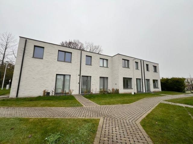 Verhuurde energiezuinige woning in Stift Bree voor invest.