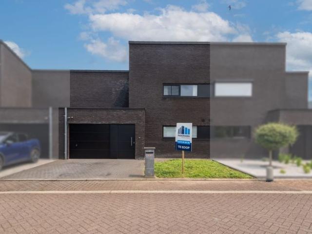 Energiezuinige woning met 3 slaapkamers en garage