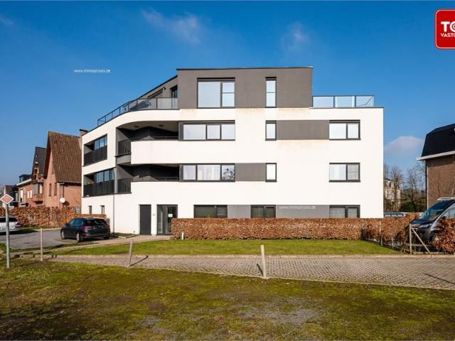 Energiezuinige en lichtrijke penthouse met 3 terrassen en prachtig uitzicht