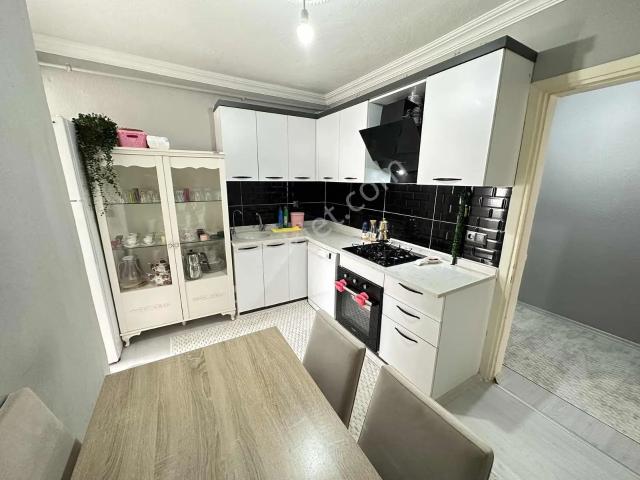 Enes Acur' Dan Fatih Mah.3+1 Full Bakımlı Daire !