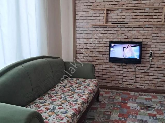 Enes Emlaktan Eşyalı Kiralık Daire