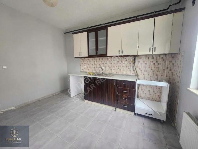 Enes Işık'tan Merkez Beydağı Toki'de 3+1 Yapılı Daire