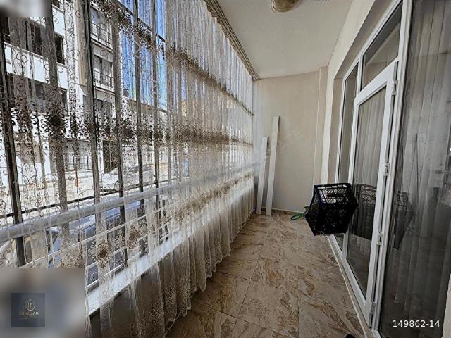 ENES IŞIK 'tan BAŞHARIKTA HASARSIZ 3+1 SIFIR AYARINDA DAİRE