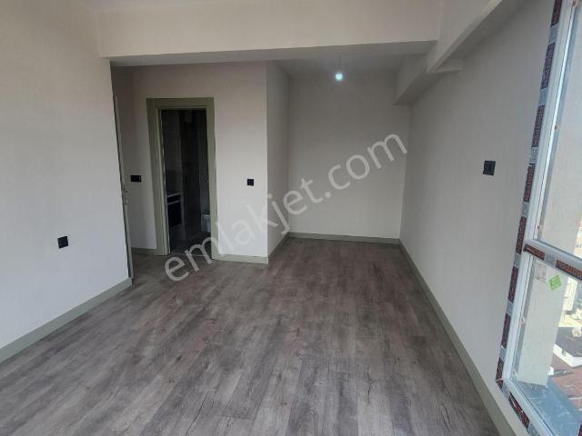 Enes Yeterden Güneşli Meydana Yakın 3+1 Sıfır Site İçi Daire
