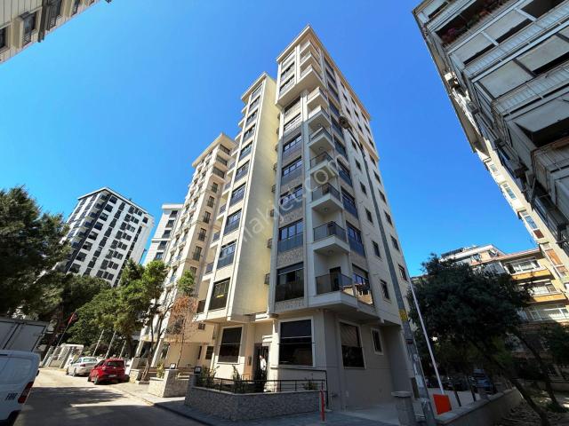 Şenesenevler'de Sıfır 3.kat 85m2 Balkonlu Panjurlu Kiralık 2+1