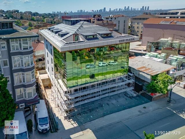 Çengelköy 'De Merkezi Konumda 4.500 M Komple Kiralık Plaza