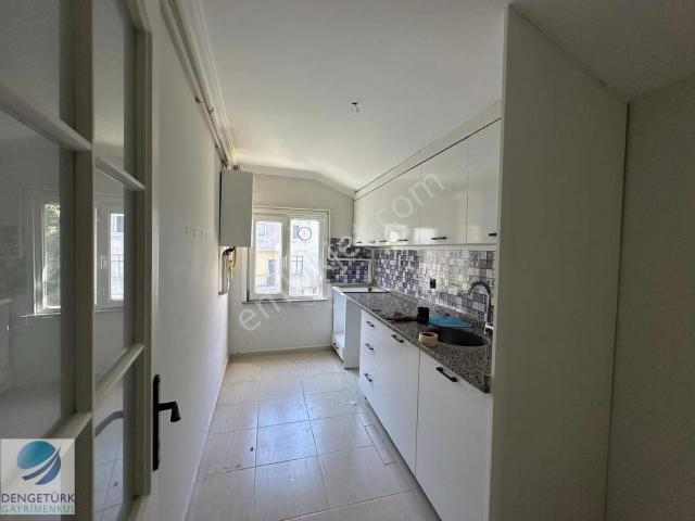 Çengelköy Ordu Caddesi 3+1 Kiralık Daira