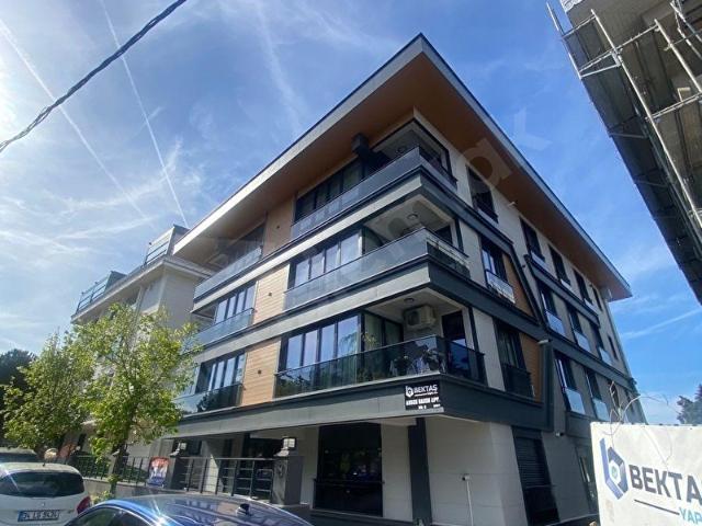 ÇENGELKÖY SIRTLARINDA MUHTEŞEM KONUMDA KEYFLİ DUBLEX SATILIK DAİRE