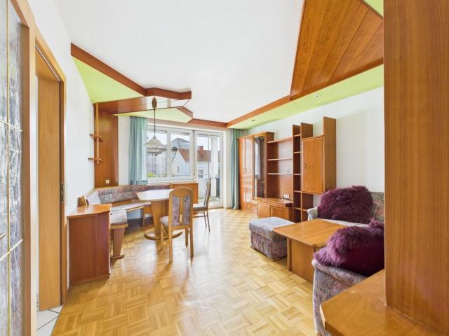 ENGERWITZDORF: EIGENTUMSWOHNUNG mit ca. 63 m² Wohnfläche 3 Zimmer + Balkon/Loggia & Tiefgaragenstellplatz