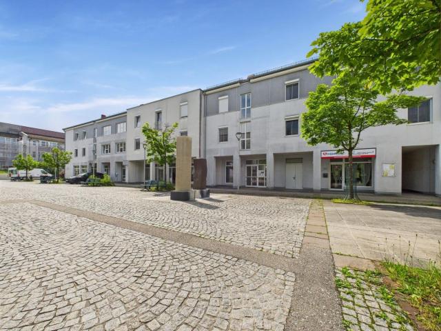 ENGERWITZDORF: EIGENTUMSWOHNUNG mit ca. 63 m² Wohnfläche 3 Zimmer + Balkon/Loggia & Tiefgaragenstellplatz