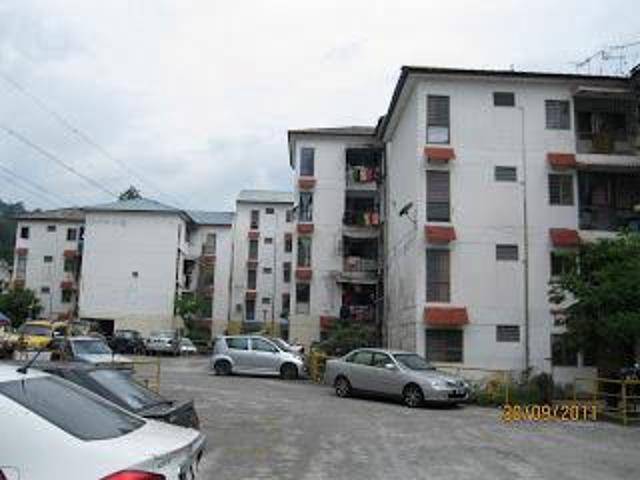 Enggang Apartment Bukit Idaman Batu Caves Selayang