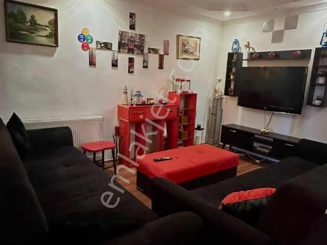 Engin Erdem'den Merter Simitaşlarda 2+1 Satılık Daire