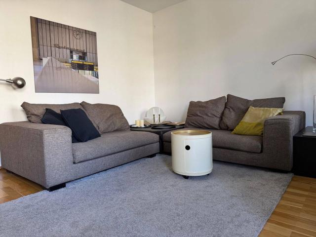 English below! Provisionsfrei! Stilvolle 3 Zi. Wohnung nähe KaDeWe, Balkon, Aufzug, Einbaumöbel