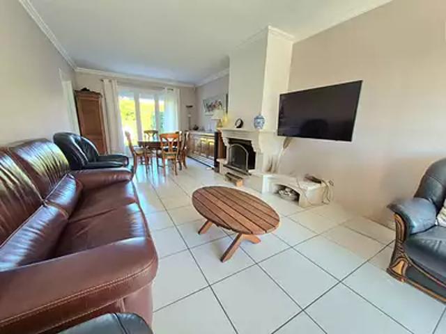 Englos 59320 Achat / Vente maison 4 pièces t4 au dernier étage