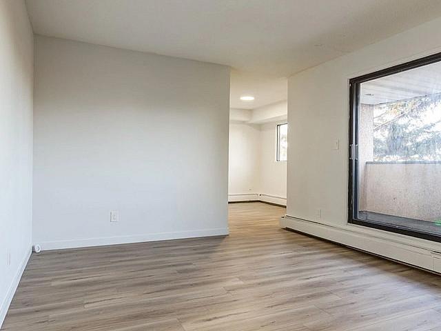 Enjoy The On site Playground And Outside Green Spaces | Perfect