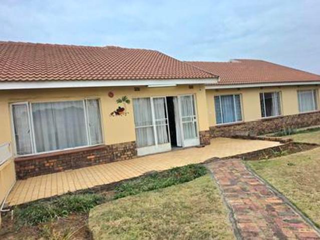 enjoy this spacious family home fi.