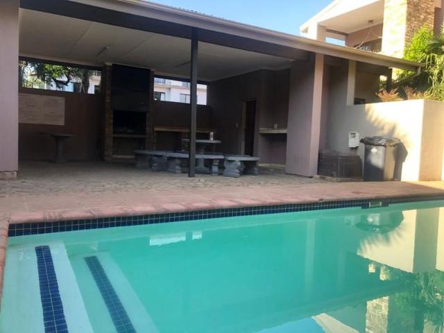 Enjoy an upmarket, modern and spacious apartment