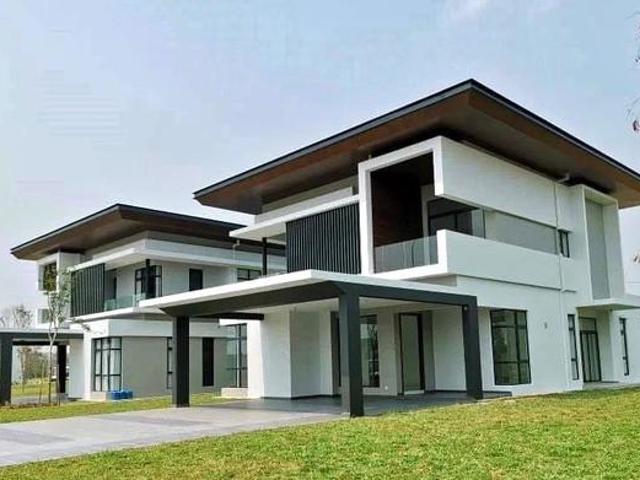 Enstek Bungalow Percuma Perabot 45x85 Extra Land 25ft Freehold