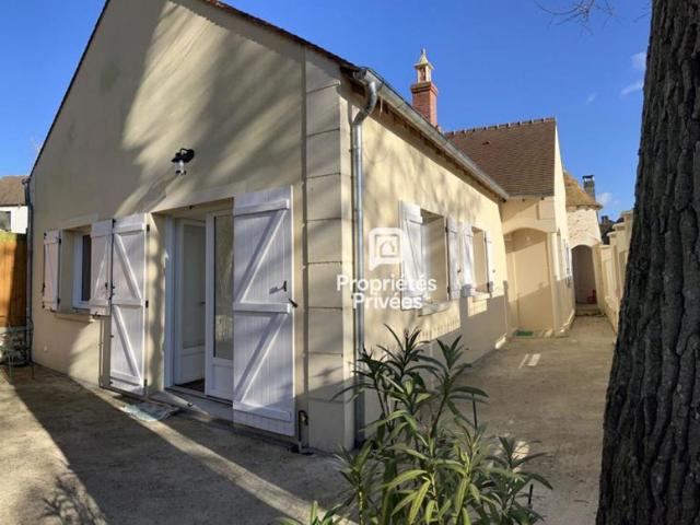 Ensemble composé de 2 maisons