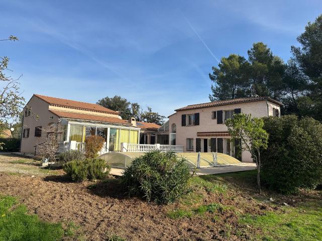 Ensemble de 2 maisons 8 pièces