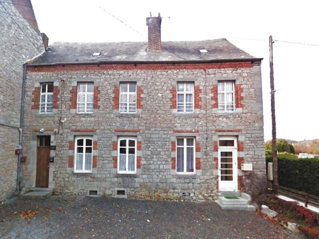 Ensemble de 2 maisons en Pierre à rénover