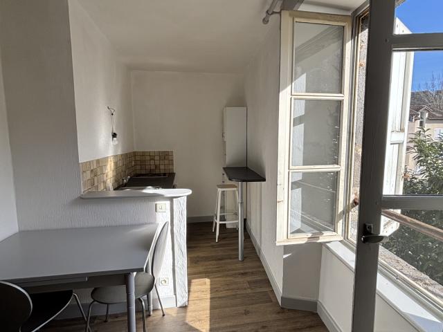 Ensemble de 3 logements loués