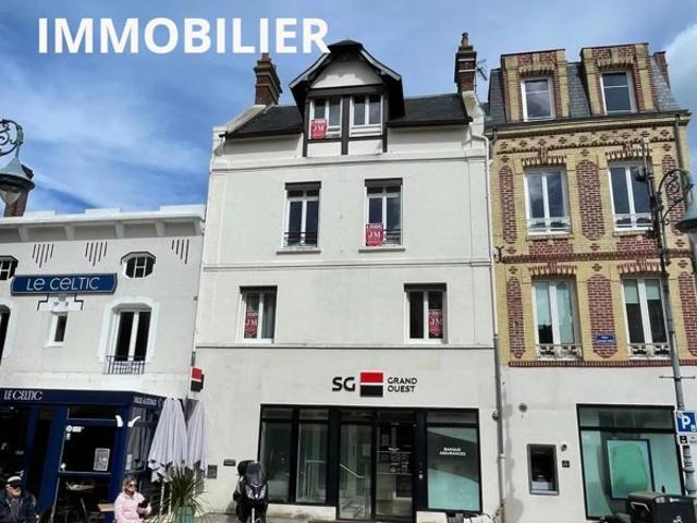 Ensemble de trois appartements centre ville Villers Sur Mer