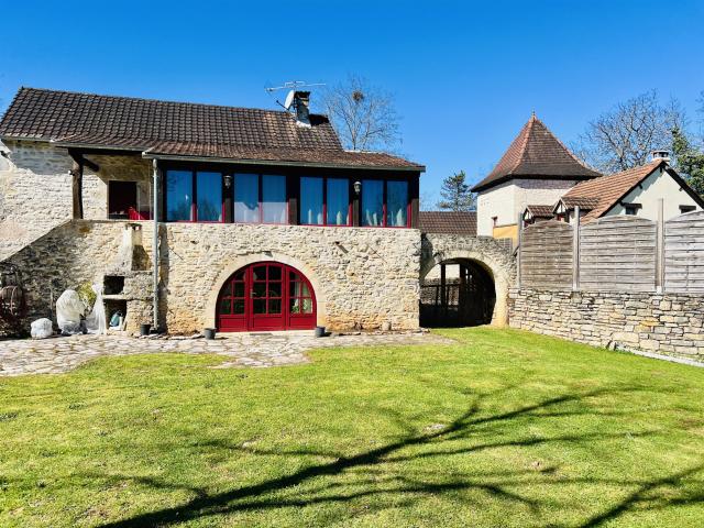 Ensemble de deux maisons proche Cajarc 300m² Salvagnac Cajarc