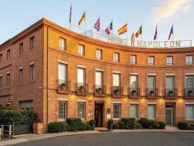 Ensemble hôtelier d’exception avec spa et restauration – Opp. 800m² Moissac