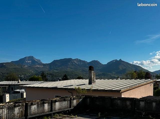 Ensemble immobilier mixte habitation & professionnel