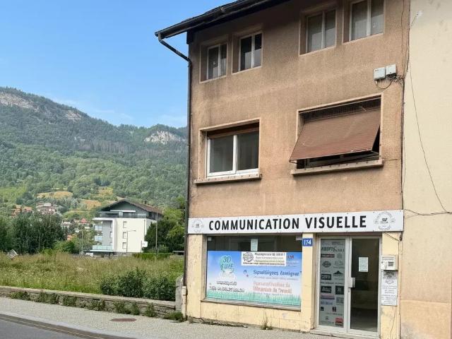 Ensemble Immobilier à fort potentiel BONNEVILLE