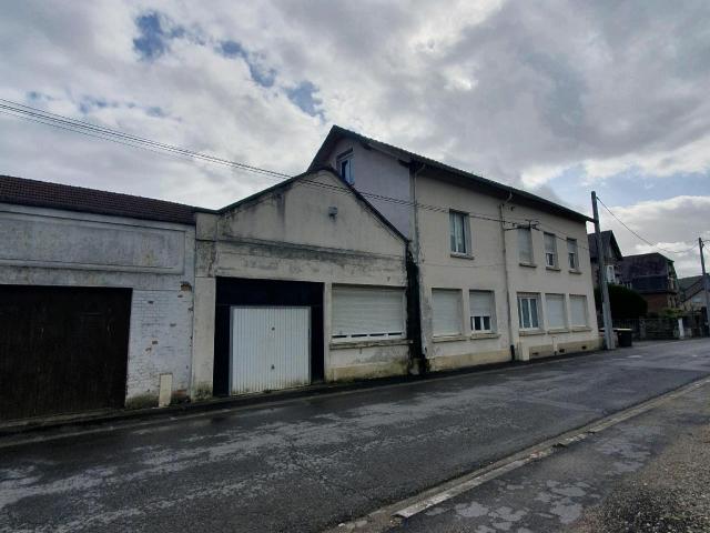 ENSEMBLE IMMOBILIER A FORT POTENTIEL IDEAL INVESTISSEUR
