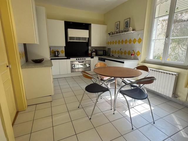 Ensemble immobilier à Mailly le camp 360m² Mailly le Camp