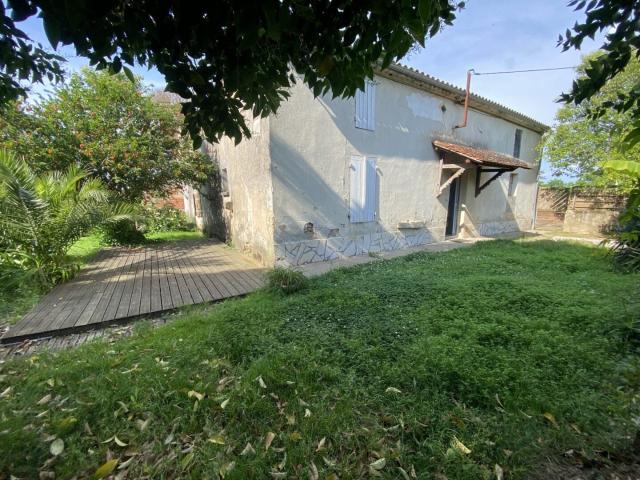 Ensemble immobilier à rénover