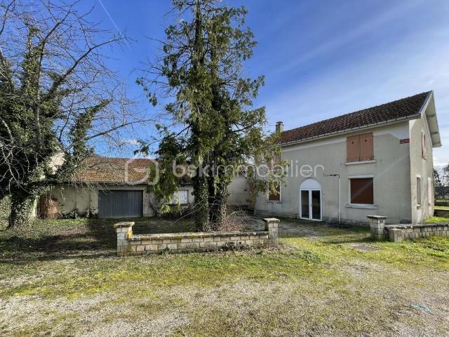 Ensemble immobilier – Giffaumont Champaubert Lac Du Der