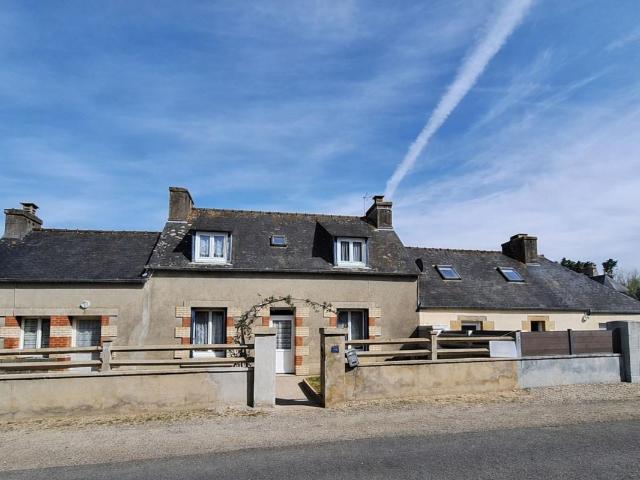 Ensemble immobilier: 2 maisons à vendre à Plouezoc'h 29