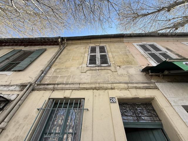 Ensemble immobilier composé de deux maison 125m² Arles