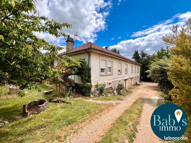 Ensemble immobilier composé de deux maisons mitoyennes indépendantes, FIGEAC 46100