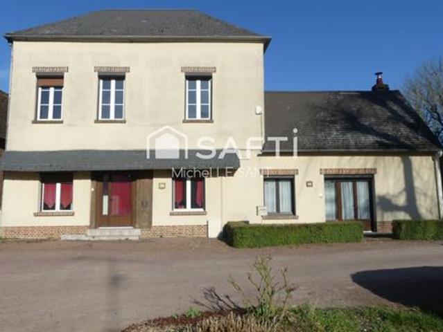 Ensemble immobilier composé d'un logement de 6 pièces et d'un logement de 3 pièces