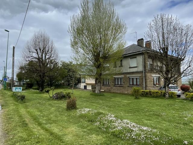 Ensemble immobilier composé d'une maison d'habitation et d'u. 185m² Luc la Primaube
