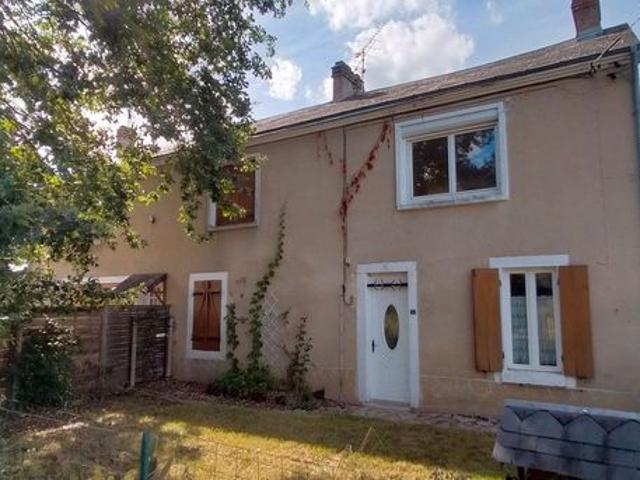 Ensemble immobilier comprenant 2 maisons, garage et jardin