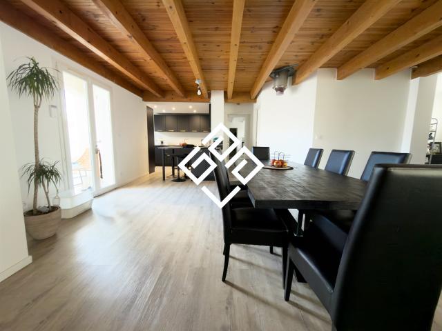Ensemble immobilier d’exception avec piscine 325m² Mirepeisset