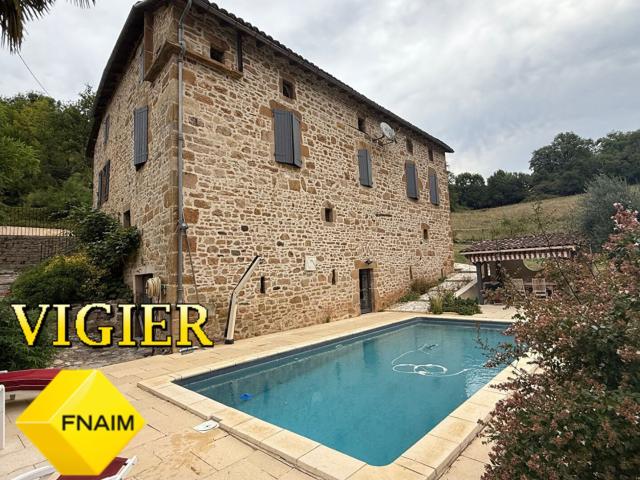 Ensemble immobilier de caractère 288 m² 288m² Figeac