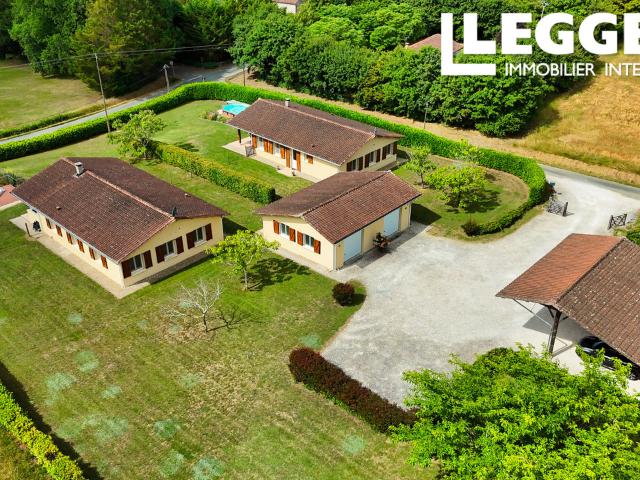 Ensemble immobilier de caractère avec deux maisons indépendantes, piscine et double garage