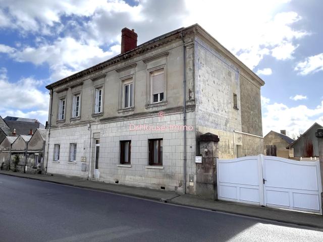 Ensemble immobilier de trois appartements: T2, T3 et T5 duplex