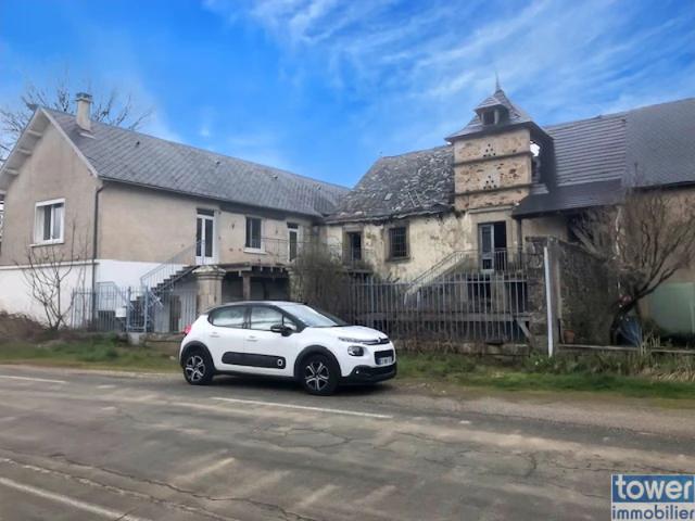 Ensemble immobilier de 2 maisons fort potentiel cadre ag