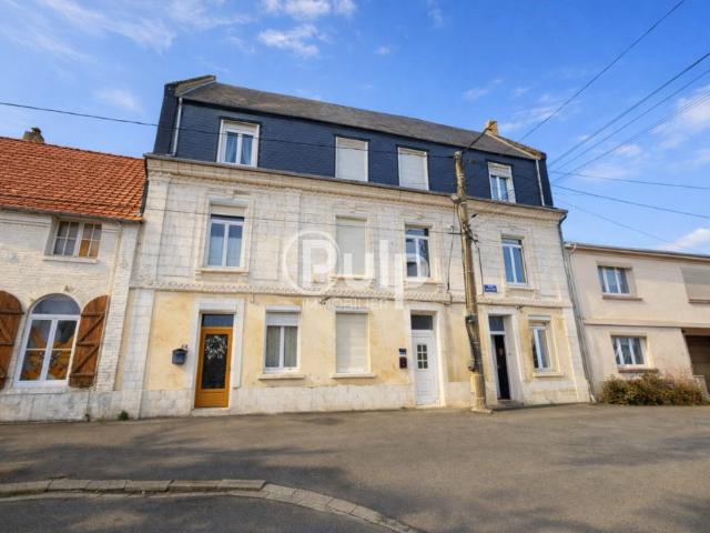 Ensemble immobilier de 3 maisons Loyers en place Parcelles cadastrées distinctes